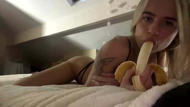 allanarey151 toys Webcam SHOW @ Chaturbate 06-10-2024