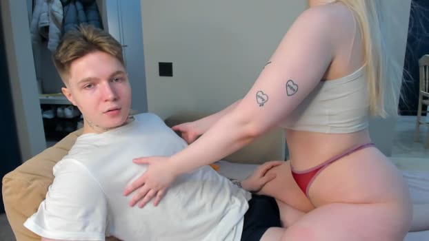 crystal_angells fingering Webcam SHOW @ Chaturbate 08-10-2024