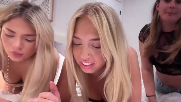 sophielevine love Webcam SHOW @ Chaturbate 12-10-2024