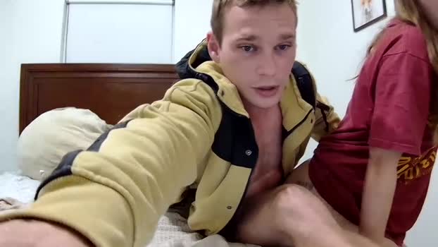 blakeandskylar deep Webcam SHOW @ Chaturbate 14-10-2024
