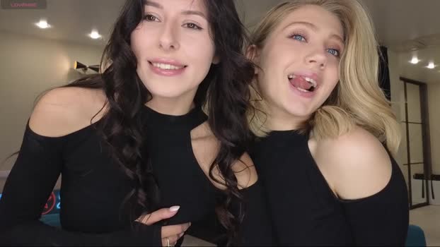 yononeey toys Webcam SHOW @ Chaturbate 14-10-2024
