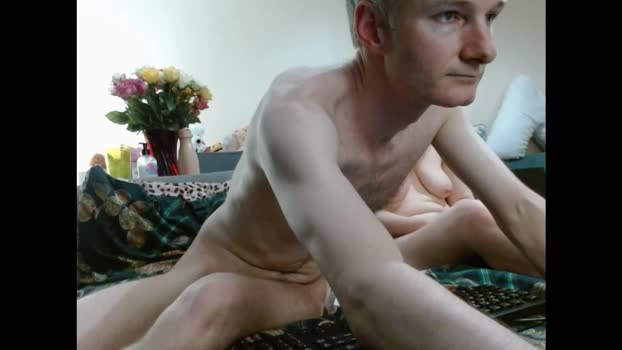 mrs_velvet_vixen_and_mr_stud Video Webcam SHOW @ Chaturbate 16-10-2024