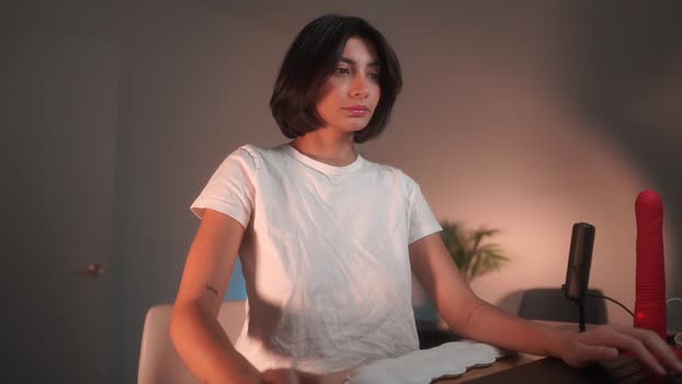 letiziafulkers1 cute Webcam SHOW @ Chaturbate 16-10-2024
