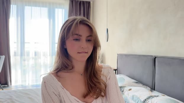 girl_next_door19 kissing Webcam SHOW @ Chaturbate 19-10-2024