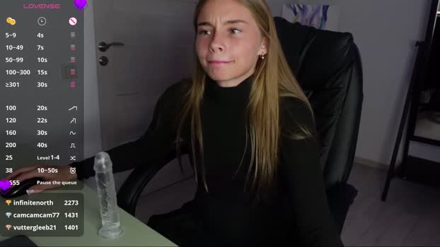 abby_laker toys Webcam SHOW @ Chaturbate 19-10-2024