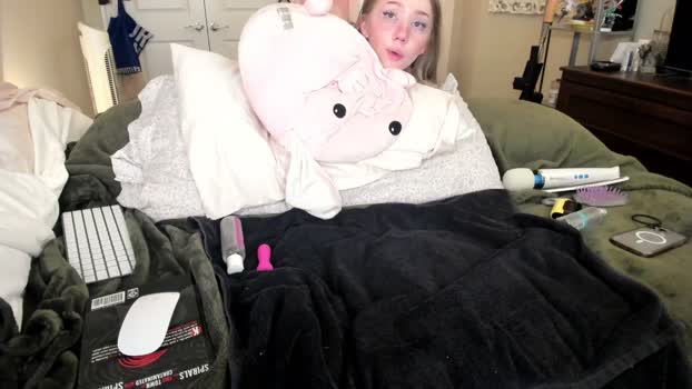 eve003300 kissing Webcam SHOW @ Chaturbate 24-10-2024