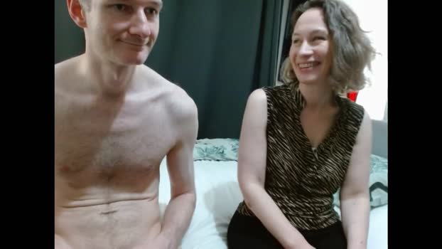 mrs_velvet_vixen_and_mr_stud cute Webcam SHOW @ Chaturbate 24-10-2024