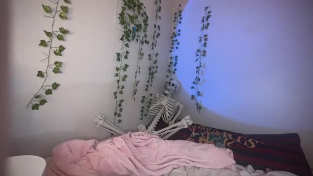 hexivu bigcock Webcam SHOW @ Chaturbate 25-10-2024