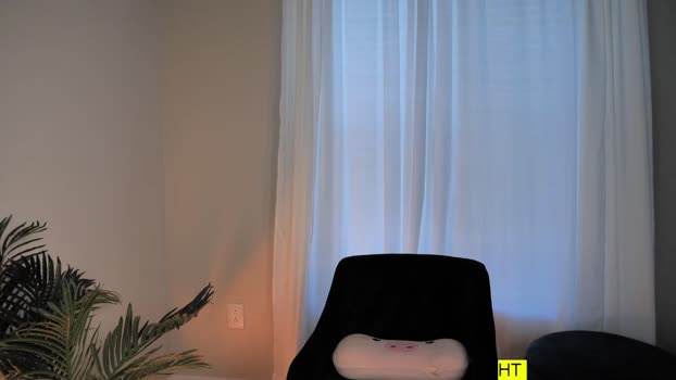 doubedeesarai kiss Webcam SHOW @ Chaturbate 28-10-2024