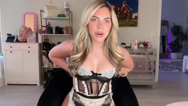 allienicole Webcam Webcam SHOW @ Chaturbate 28-10-2024