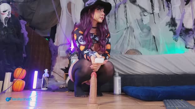 mollyflwers sucktits Webcam SHOW @ Chaturbate 31-10-2024