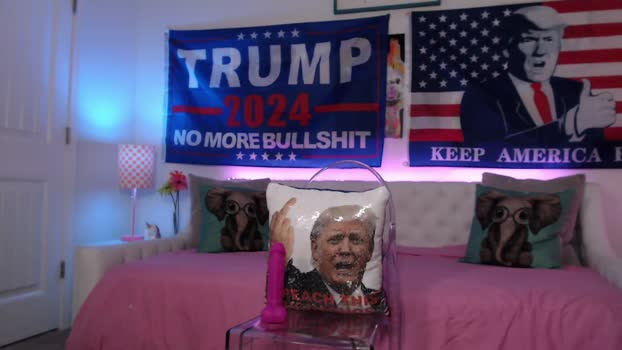 holihurricane toy Webcam SHOW @ Chaturbate 02-11-2024
