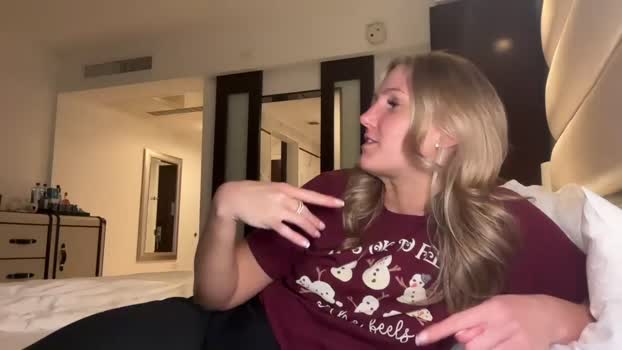 graciemae_baexx bigtoys Webcam SHOW @ Chaturbate 03-11-2024