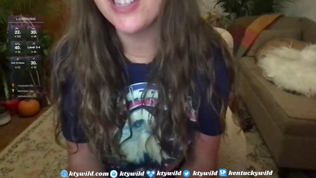 funcamkw Cam Webcam SHOW @ Chaturbate 06-11-2024
