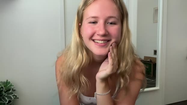 itsssosierra natural Webcam SHOW @ Chaturbate 06-11-2024