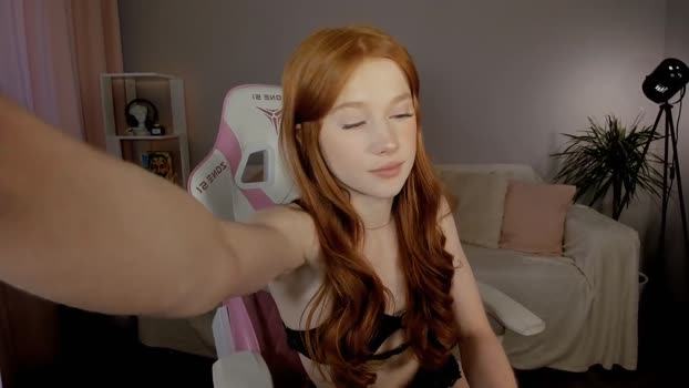 leahsthetics Pretty Webcam SHOW @ Chaturbate 06-11-2024