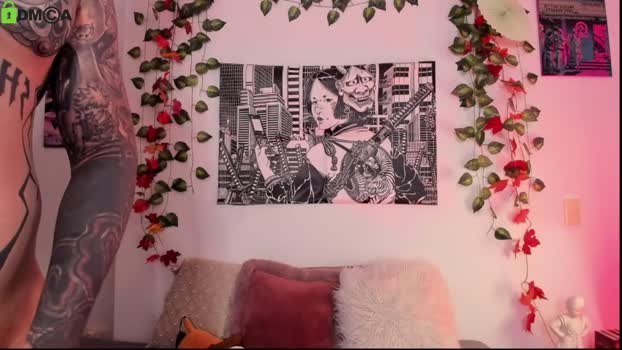 tyler_mia Topless Webcam SHOW @ Chaturbate 06-11-2024