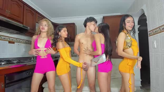 your_dolls toys Webcam SHOW @ Chaturbate 11-11-2024