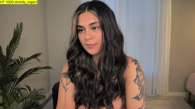 doubedeesarai kiss Webcam SHOW @ Chaturbate 16-11-2024