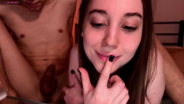 denobluora lick Webcam SHOW @ Chaturbate 17-11-2024