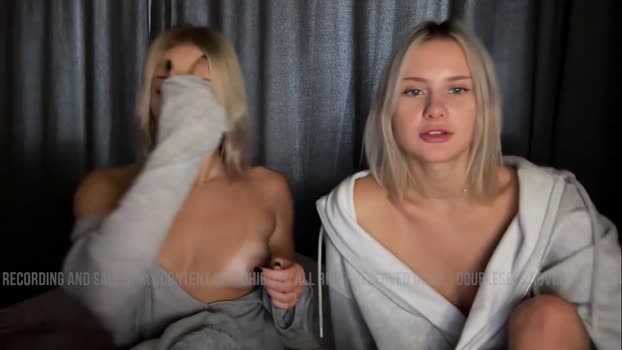 doublesees fuckme Webcam SHOW @ Chaturbate 17-11-2024