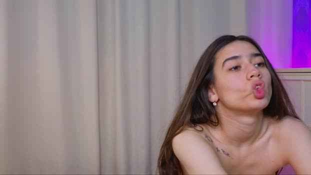 mariemelons fuckpussy Webcam SHOW @ Chaturbate 17-11-2024
