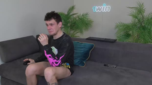 milly____ suckshow Webcam SHOW @ Chaturbate 18-11-2024