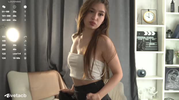 2girls1roomm fingers Webcam SHOW @ Chaturbate 20-11-2024