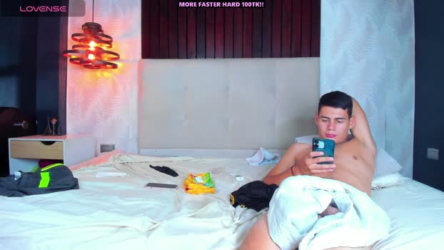 first_lovee moan Webcam SHOW @ Chaturbate 23-11-2024