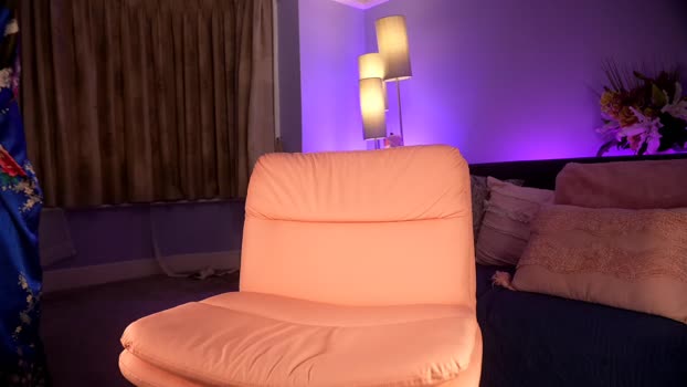littlee33 spanking Webcam SHOW @ Chaturbate 23-11-2024