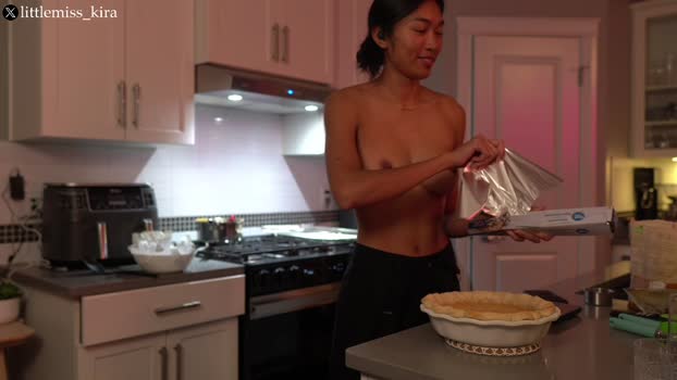 littlemiss_kira fuckpussy Webcam SHOW @ Chaturbate 23-11-2024