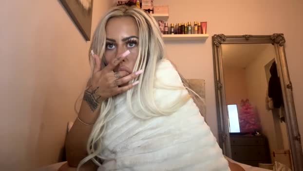 itsmelolax tits Webcam SHOW @ Chaturbate 24-11-2024