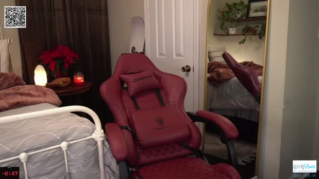 dontgivethisout strip Webcam SHOW @ Chaturbate 01-12-2024