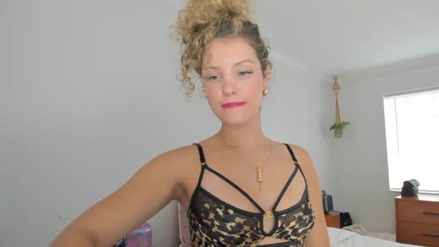 theislandgirl oral Webcam SHOW @ Chaturbate 01-12-2024