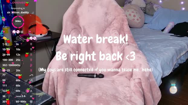 strawberryyfoxie natural Webcam SHOW @ Chaturbate 03-12-2024