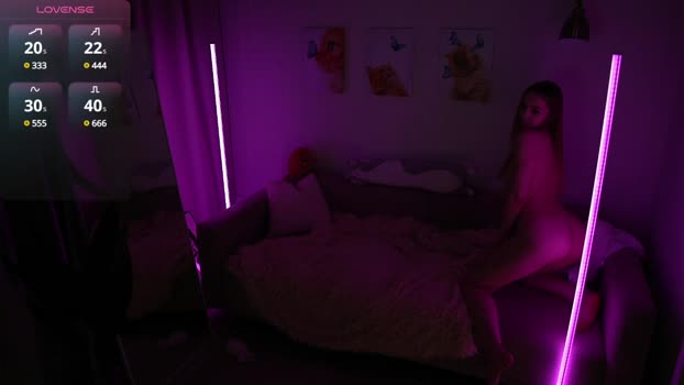 avroramy toy Webcam SHOW @ Chaturbate 05-12-2024