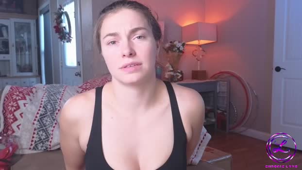 chroniclove sexykitty Webcam SHOW @ Chaturbate 05-12-2024