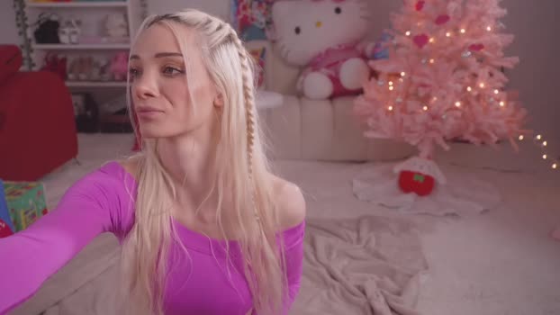 bunnydollstella Cam Webcam SHOW @ Chaturbate 08-12-2024