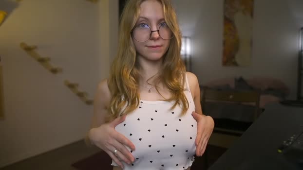 hotchillylovers love Webcam SHOW @ Chaturbate 08-12-2024