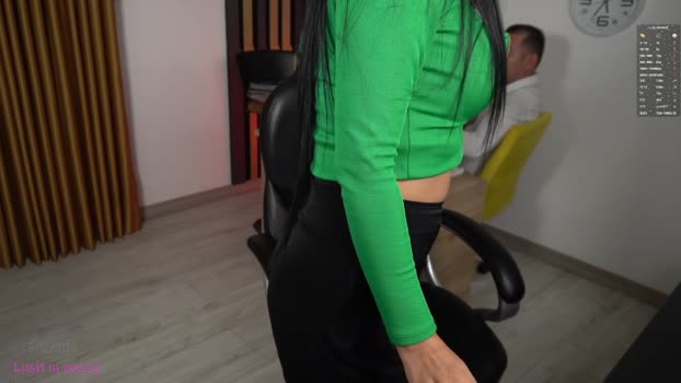 secretary_bj big Webcam SHOW @ Chaturbate 08-12-2024