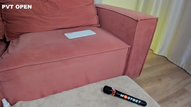 hlopushkahouse lick Webcam SHOW @ Chaturbate 09-12-2024