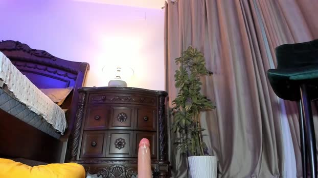 hotfallingdevil Show Webcam SHOW @ Chaturbate 10-12-2024