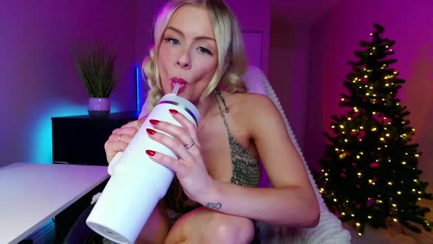 oliviaowens tits Webcam SHOW @ Chaturbate 12-12-2024