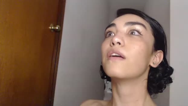 pinkpigss Topless Webcam SHOW @ Chaturbate 12-12-2024