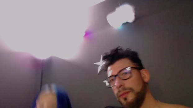 mastertyler_x_goddessstarr kissing Webcam SHOW @ Chaturbate 14-12-2024
