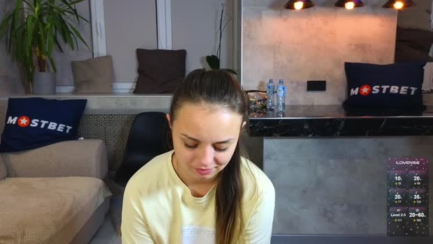 misss_viki wet Webcam SHOW @ Chaturbate 13-12-2024