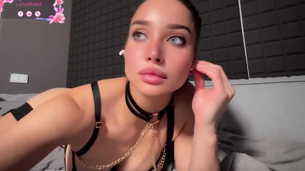 tqla tits Webcam SHOW @ Chaturbate 14-12-2024
