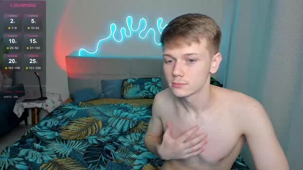 olvr_zoolander Webcam Webcam SHOW @ Chaturbate 17-12-2024