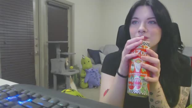 lustfullives lickpussy Webcam SHOW @ Chaturbate 19-12-2024
