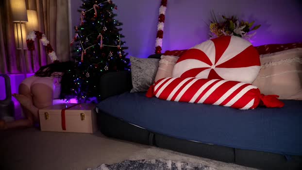 littlee33 fuckass Webcam SHOW @ Chaturbate 20-12-2024